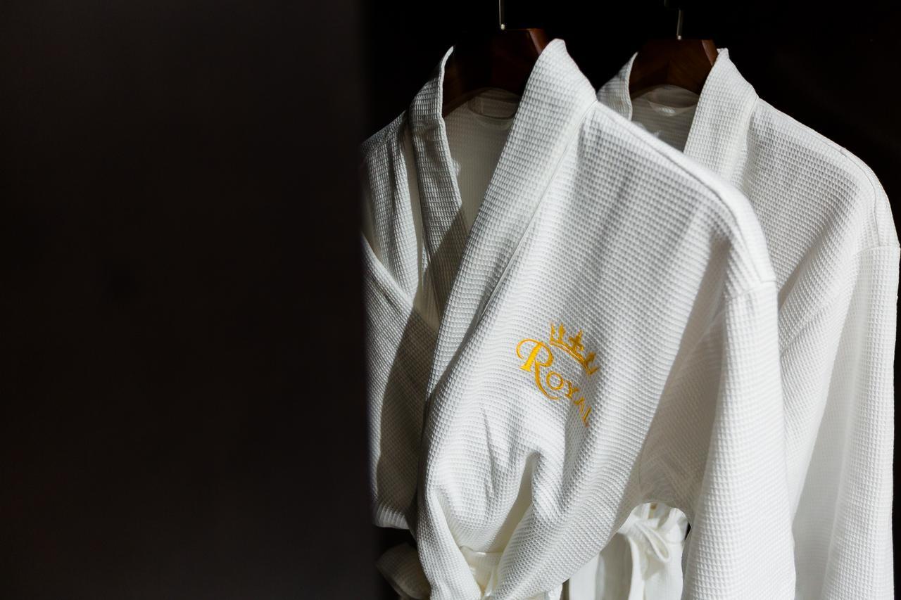 Royal Quang Binh Hotel Ντονγκ Χόι Εξωτερικό φωτογραφία